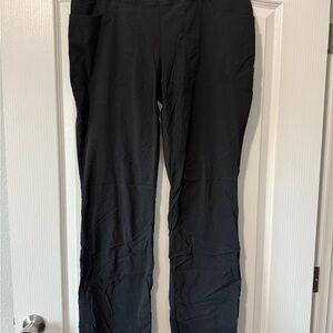 Mountain Hardwear Black Dynama Pants. XL. 31 in inseam.